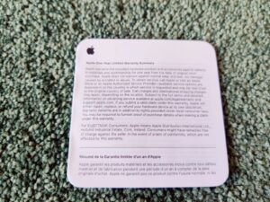 Apple AirPods 4 Bluetooth-Kopfhörer Garantiedokument