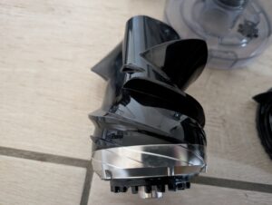 Panasonic MJ-L700KXE Entsafter Schnecke Detail