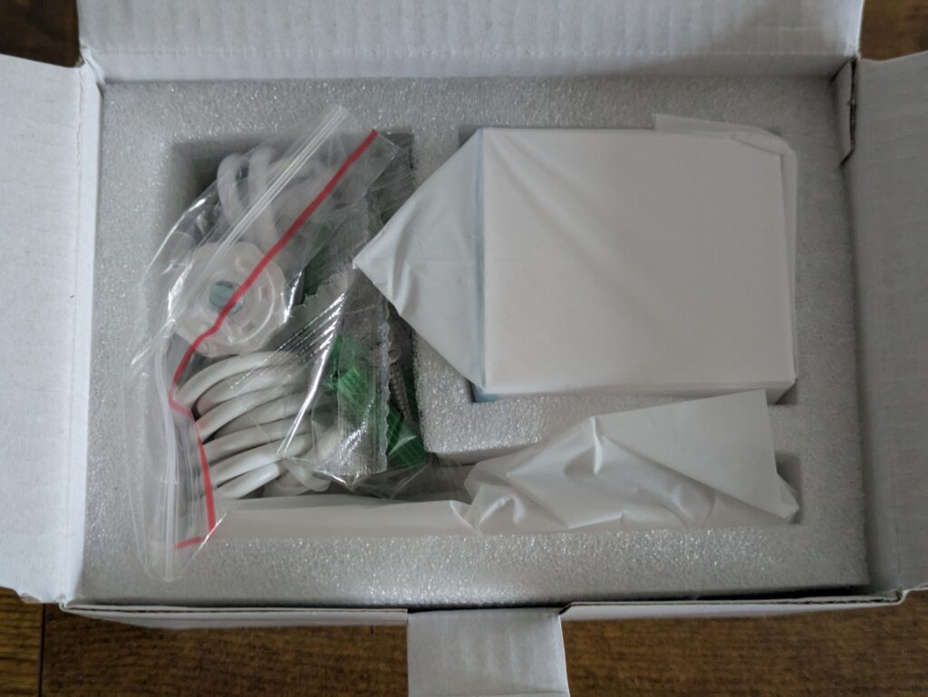 Verpackung der Wansview A1 Überwachungskamera geöffnet