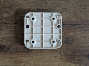 Wandhalterung der NUASI RBX-S60 Wildkamera (2)
