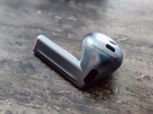 Samsung Galaxy Buds 3 In-Ear-Bluetooth-Kopfhörer rechter Ohrhörer von hinten