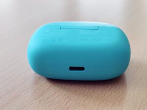 JBL Wave Beam 2 In-Ear-Kopfhörer Ladeanschluss