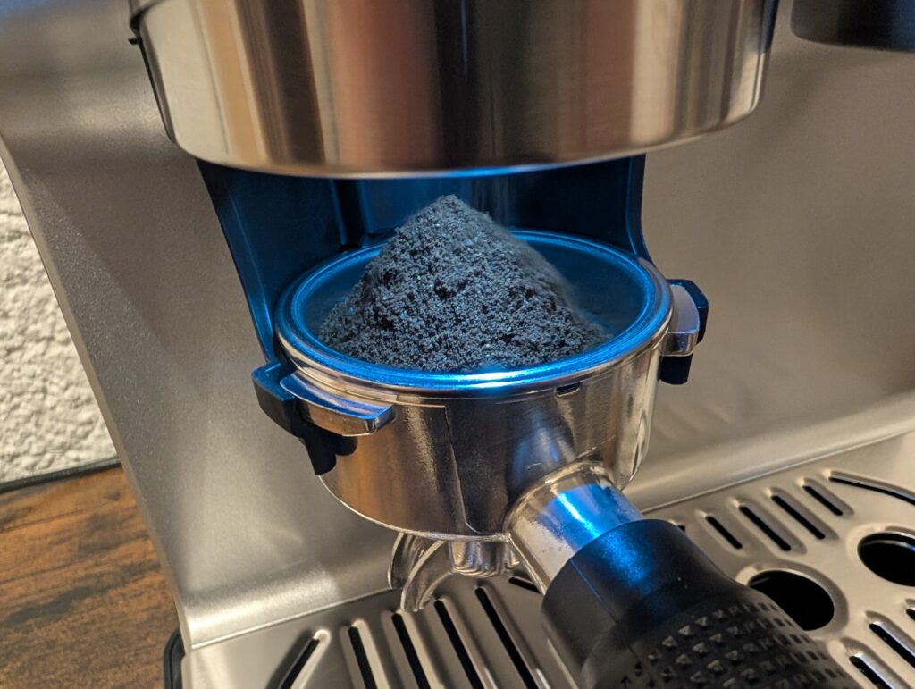 Krups Precision XP801T Siebträgermaschine mit Kaffee