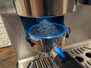Krups Precision XP801T Siebträgermaschine mit Kaffee