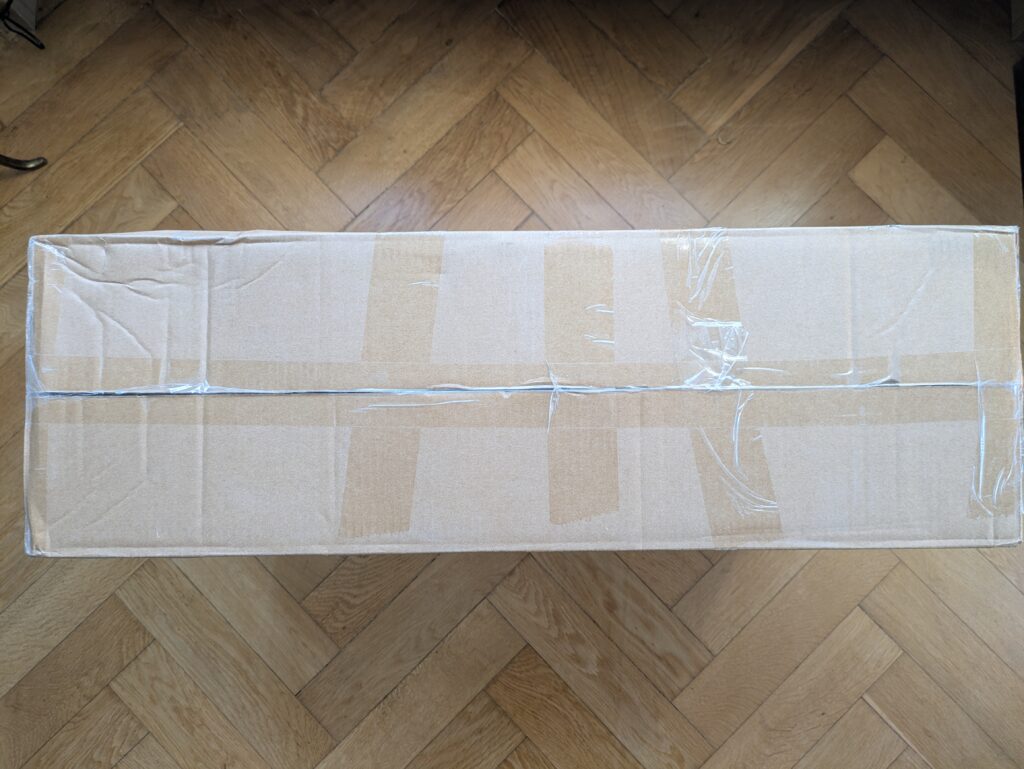Verpackung des Bagazzia Racingreat Gaming-Stuhls von oben