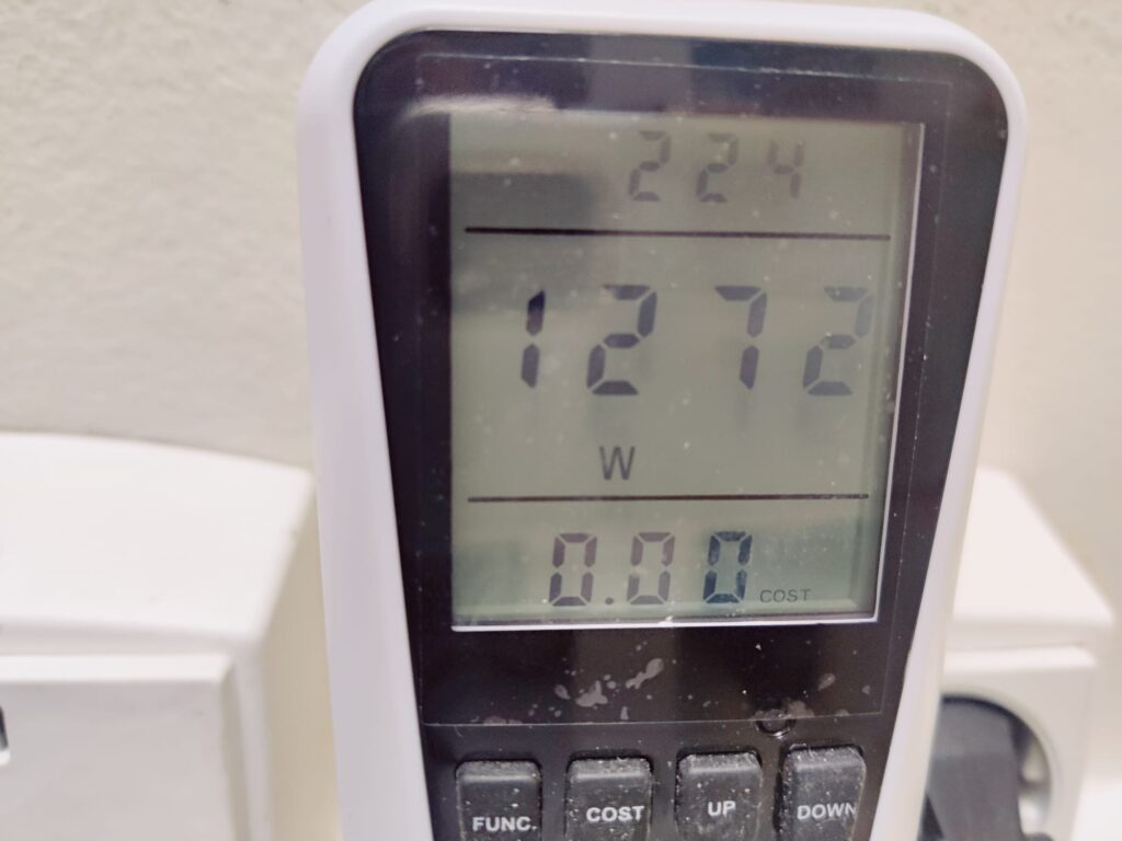 Leifheit CleanTenso Power 2.0 Dampfreiniger Stromverbrauch auf höchster Stufe
