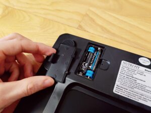 NUTRI FIT iF1122D Körperfettwaage Batterien eingelegt