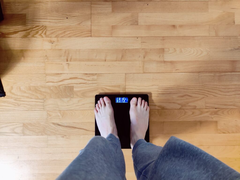 NUTRI FIT iF1122D Körperfettwaage im Betrieb