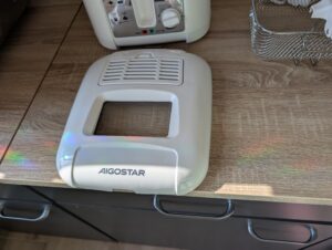 Aigostar-Fritteuse Deckel abgenommen