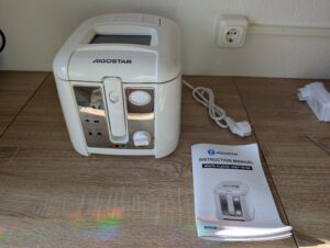 Aigostar-Fritteuse ausgepackt