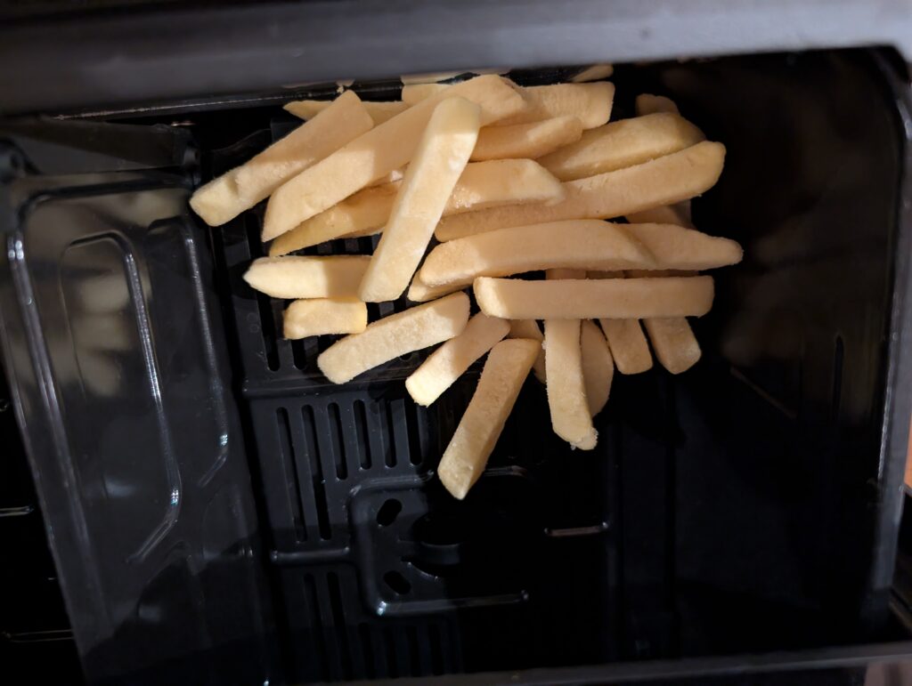Panasonic NF-BC1000 Flex Heißluftfritteuse Pommes in der Schublade