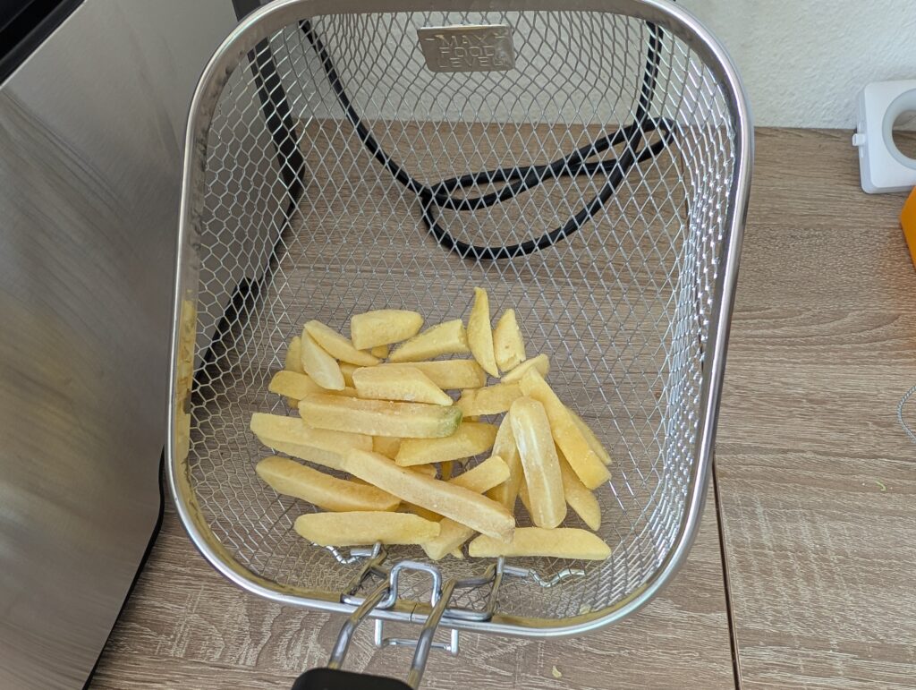 Tefal Clear Duo Fritteuse Pommes frites gefroren