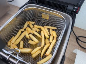 Tefal Clear Duo Fritteuse Pommes frites abtropfen