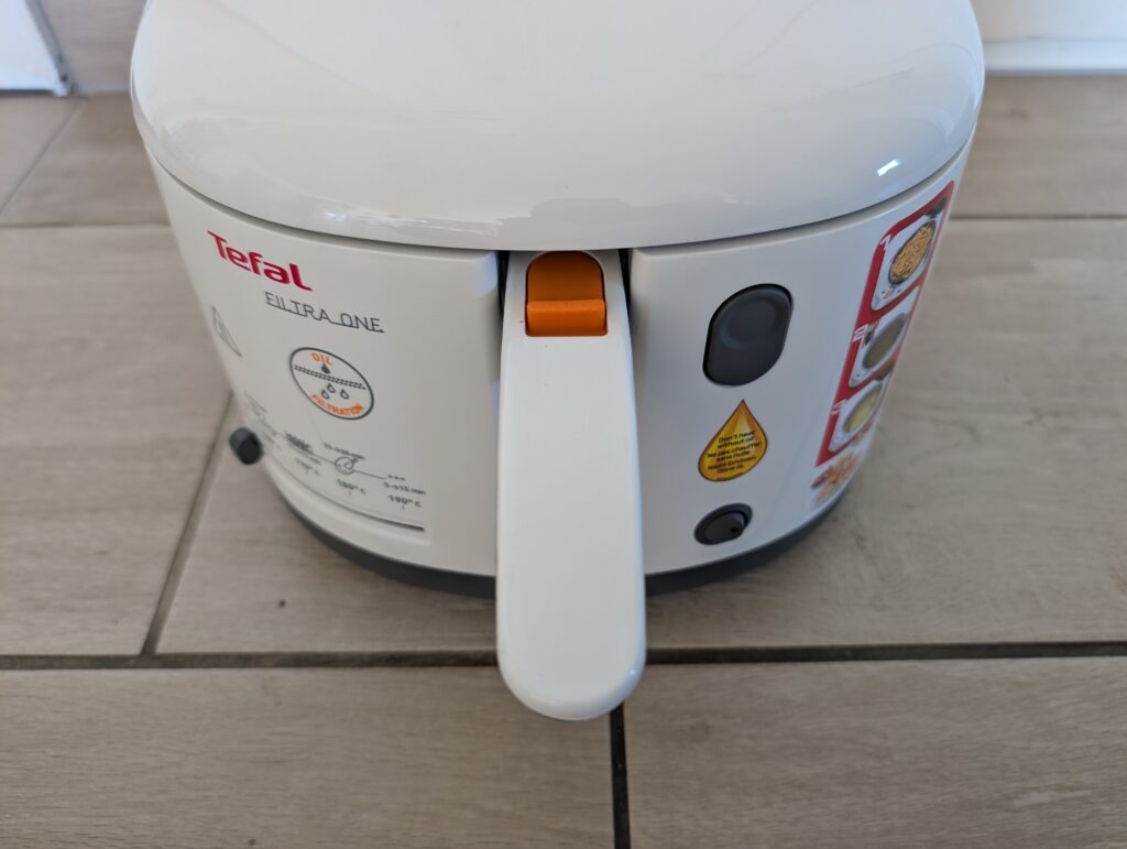 Tefal Filtra One Fritteuse klappbarer Griff