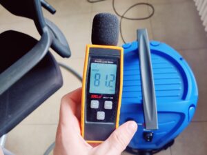 Nilfisk Multi II Nasssauger Lautstärke auf höchster Stufe