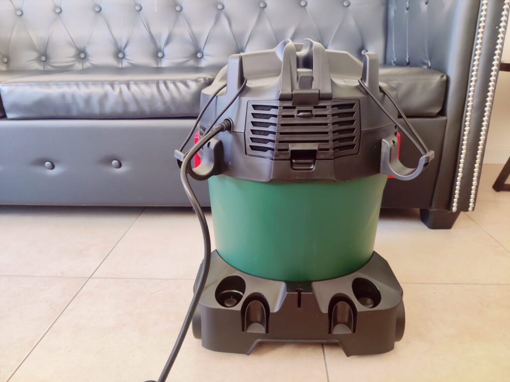 Bosch AdvancedVac 20 Nasssauger von hinten