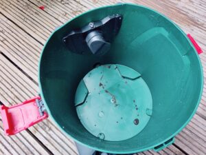 Bosch AdvancedVac 20 Nasssauger Behälter Reinigung