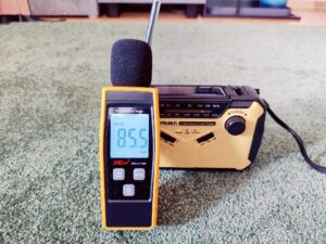 Prunus J-369 Kurbelradio Lautstärke höchste Stufe