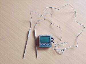 ThermoPro TP17 Grillthermometer Sonden montiert