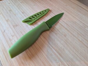 Amazon Basics Messerset Gemüsemesser und Klingenschutz