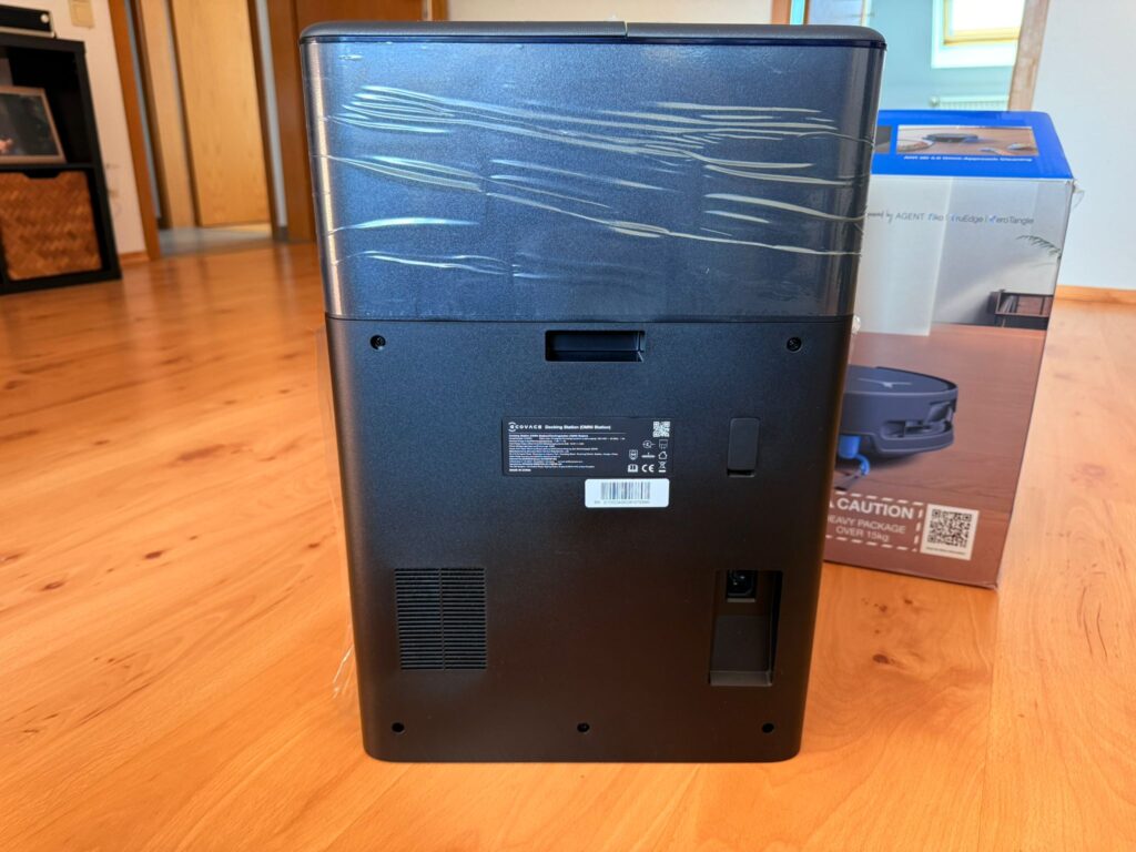ECOVACS DEEBOT T90 PRO Omni Staubsauger-Roboter mit Station (3)