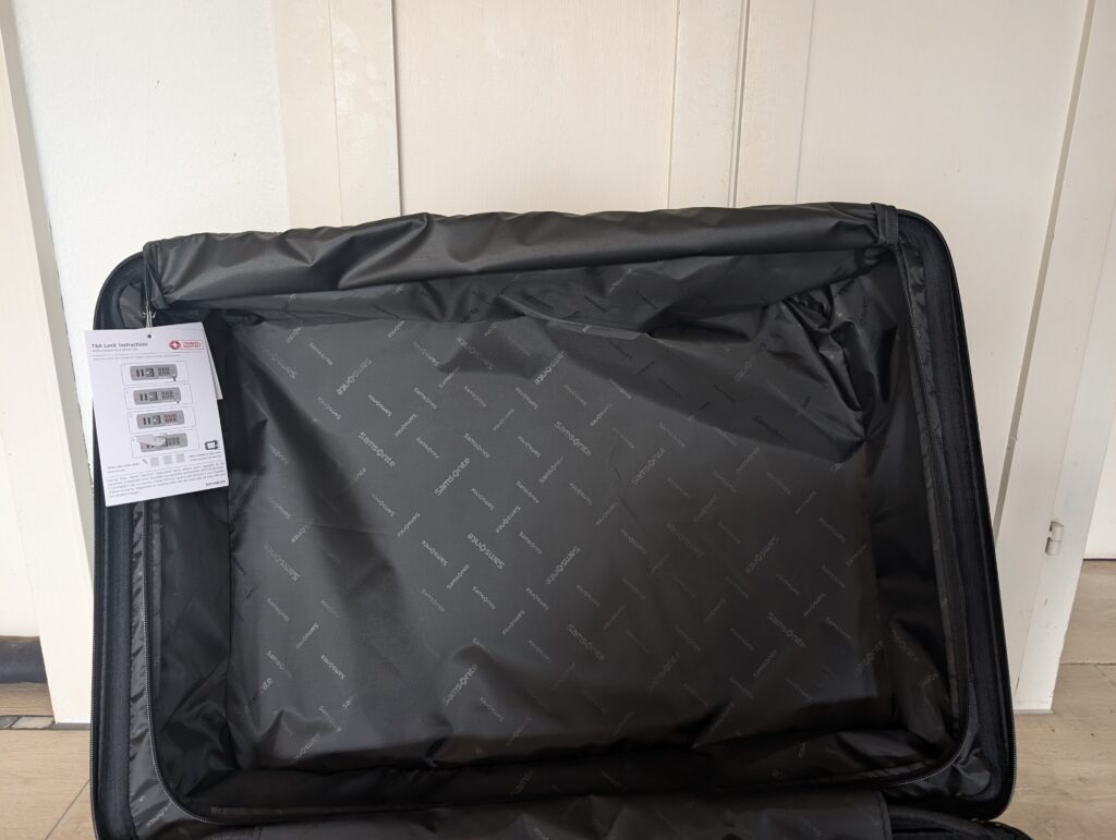 Samsonite Intuo Spinner L Koffer Deckelfach geöffnet