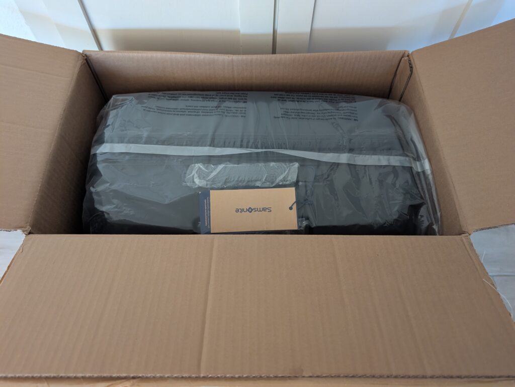 Samsonite Intuo Spinner L Koffer Verpackung geöffnet