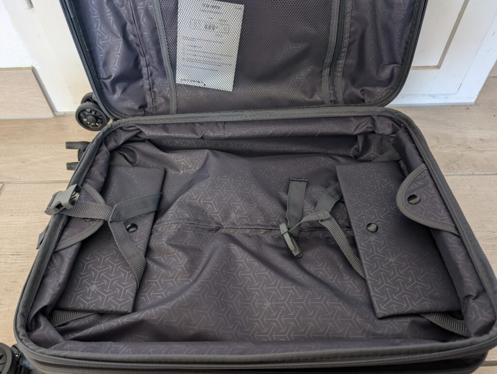 Travelite Basic Koffer Hauptfach