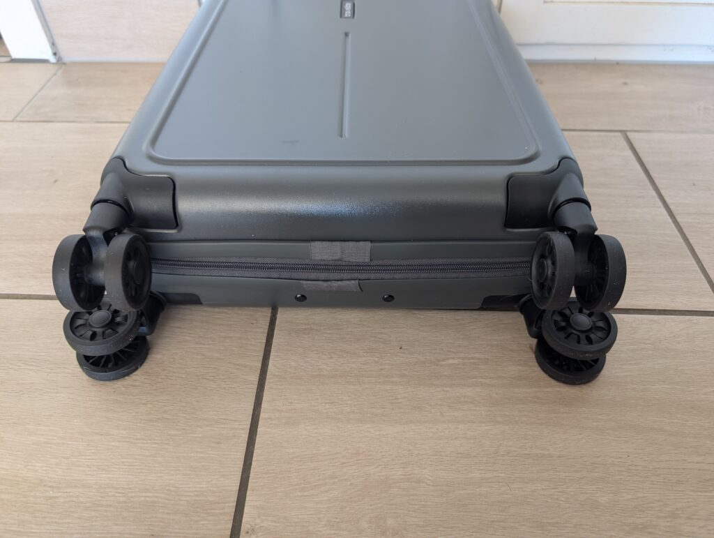 Travelite Basic Koffer Rollen