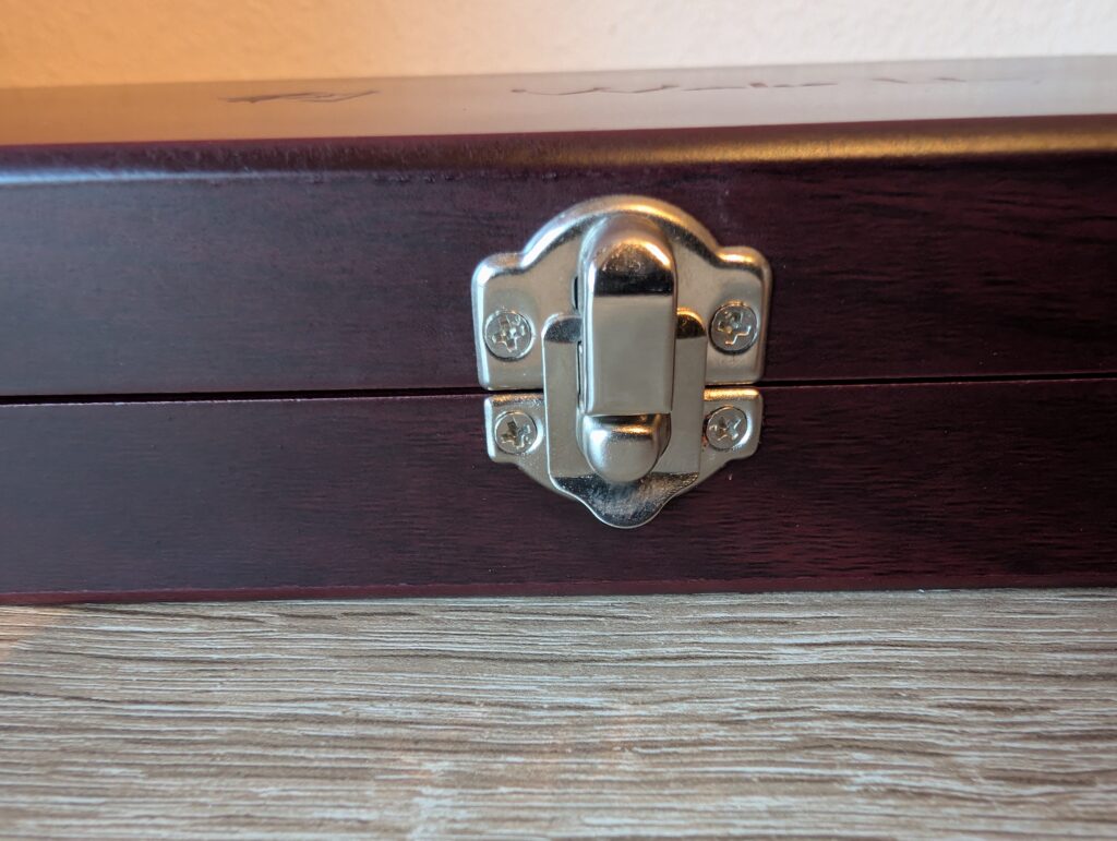 Wakoli Edib Messerset Geschenkbox Verschluss