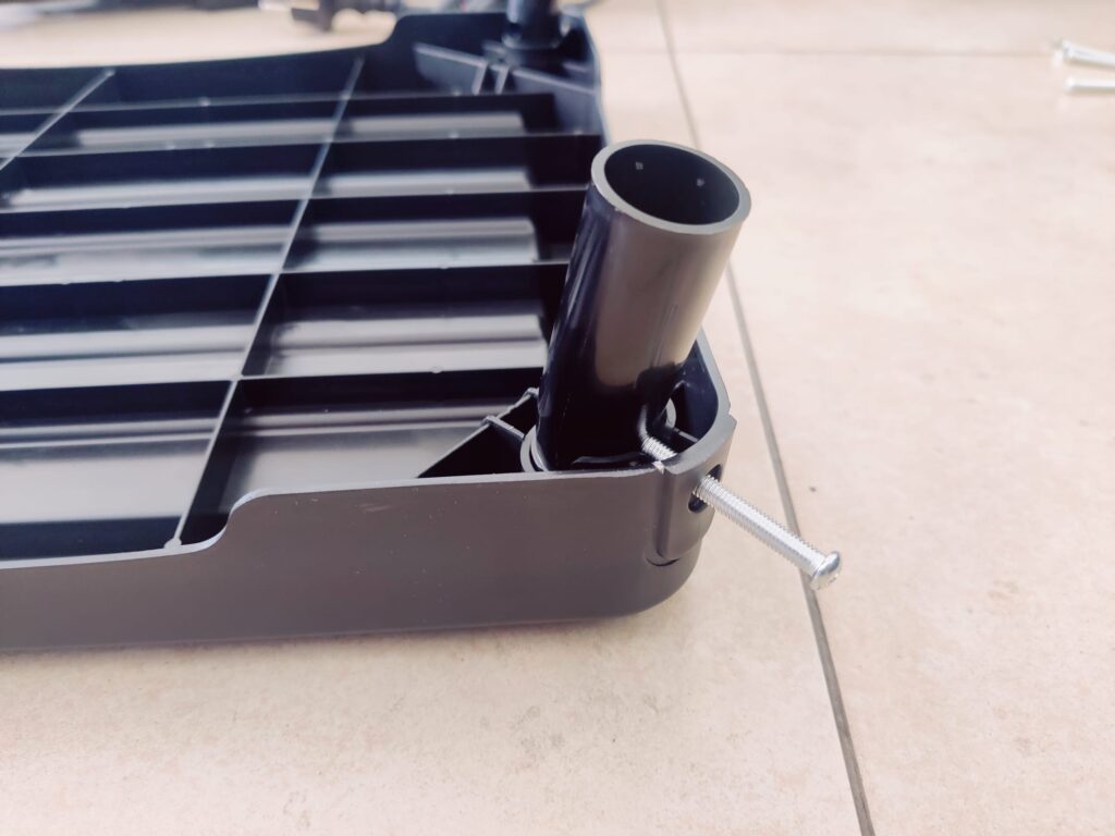 TZS First Austria FA-5350-3 Elektrogrill Montage Standbeine