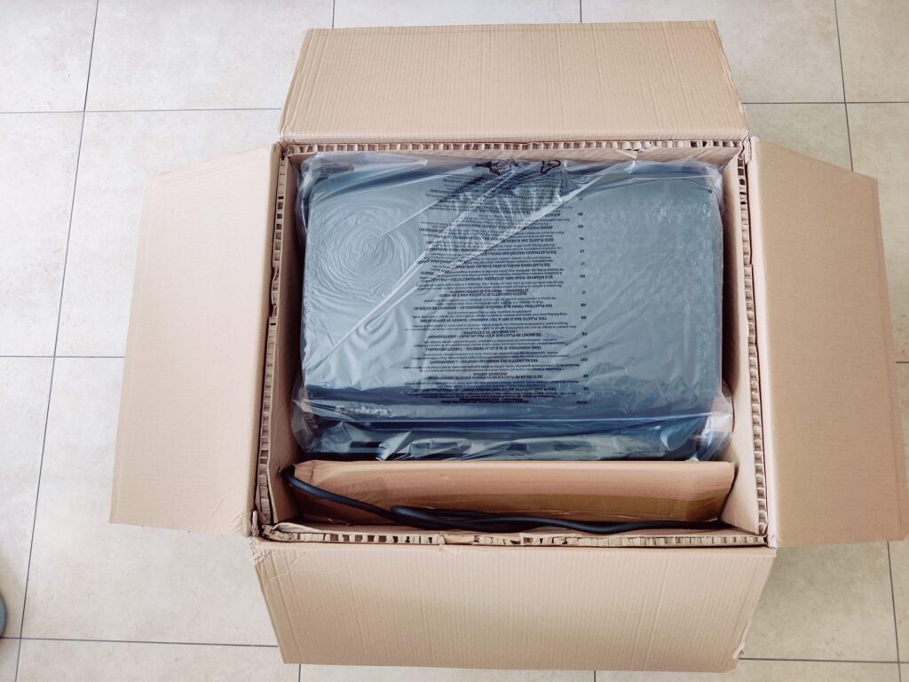 Enders eCRAVE 2 Elektrogrill Verpackung offen