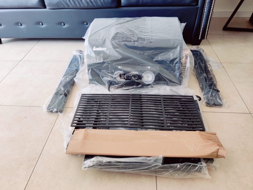 Enders eCRAVE 2 Elektrogrill Verpackung Plastikmüll