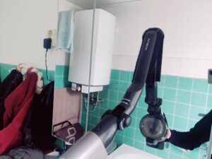 Tineco Pure ONE A90S Akku-Staubsauger Test auf Spiegeln