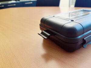 BEYSTE A15 Taschenlampe Aufbewahrungsbox Klippverschluss