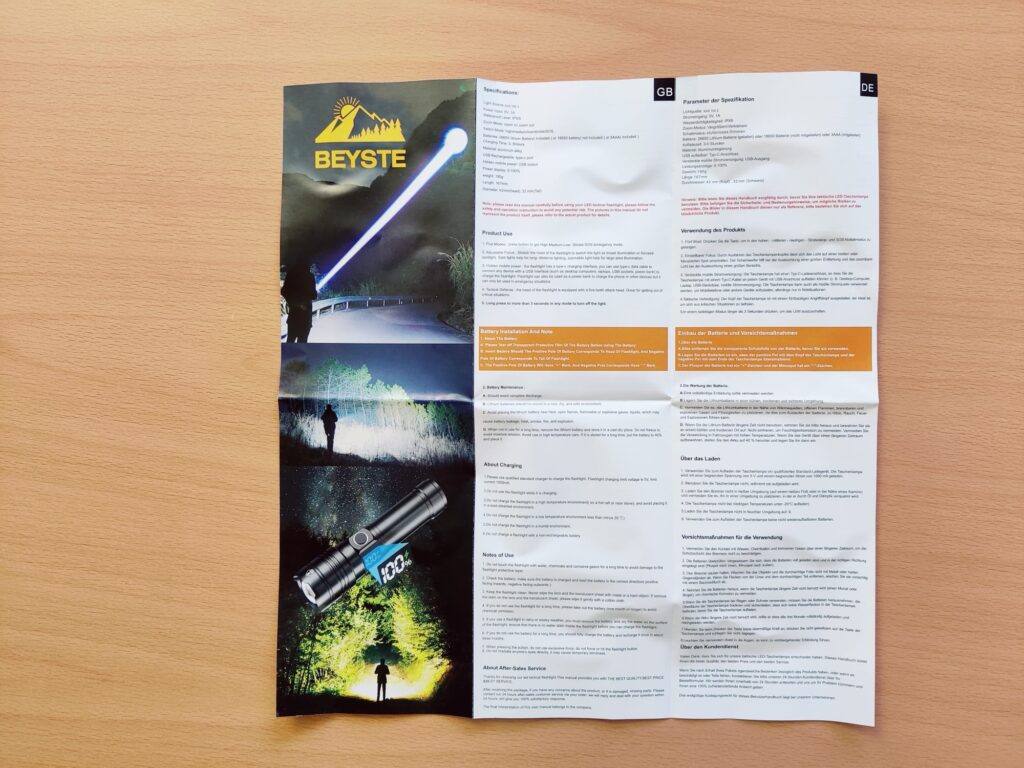 BEYSTE A15 Taschenlampe Bedienungsanleitung aufgeklappt