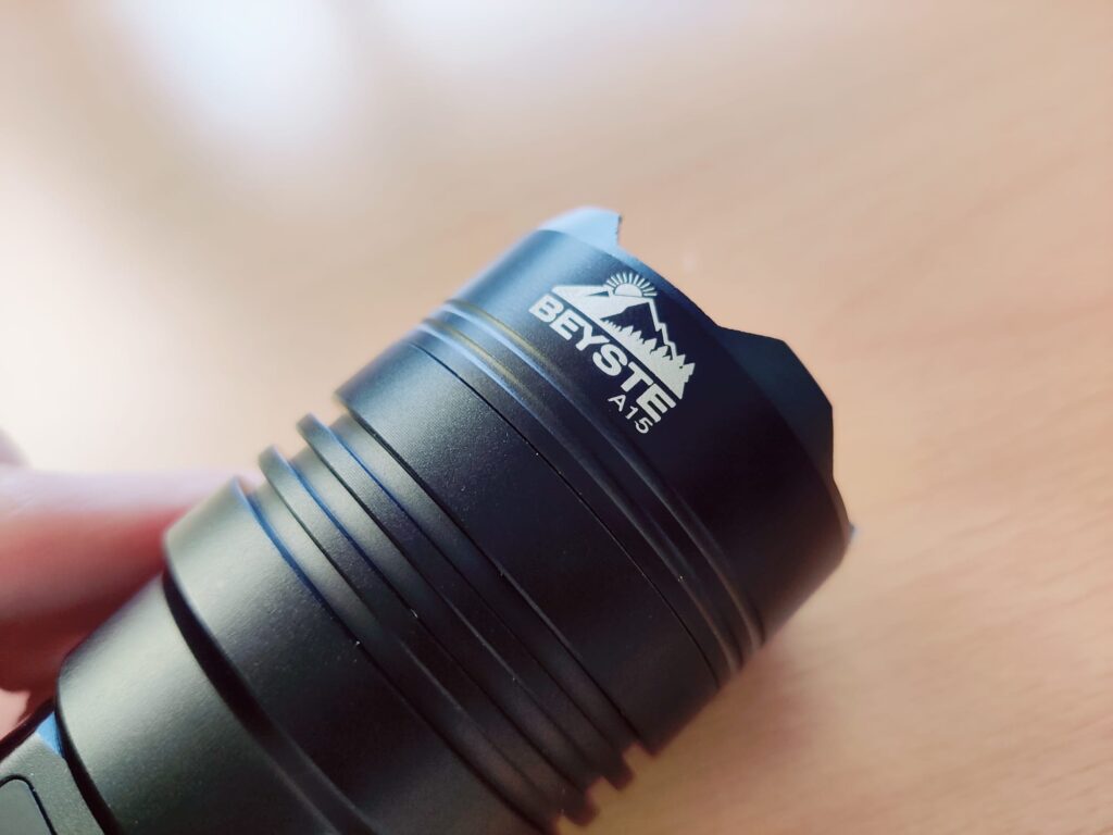 BEYSTE A15 Taschenlampe Modellbezeichnung