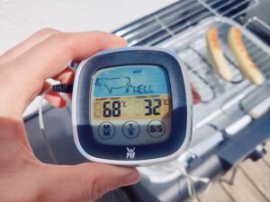 WMF 0608916030 Grillthermometer während des Tests