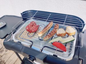 TZS First Austria FA-5350-3 Elektrogrill Grillfläche voll beladen