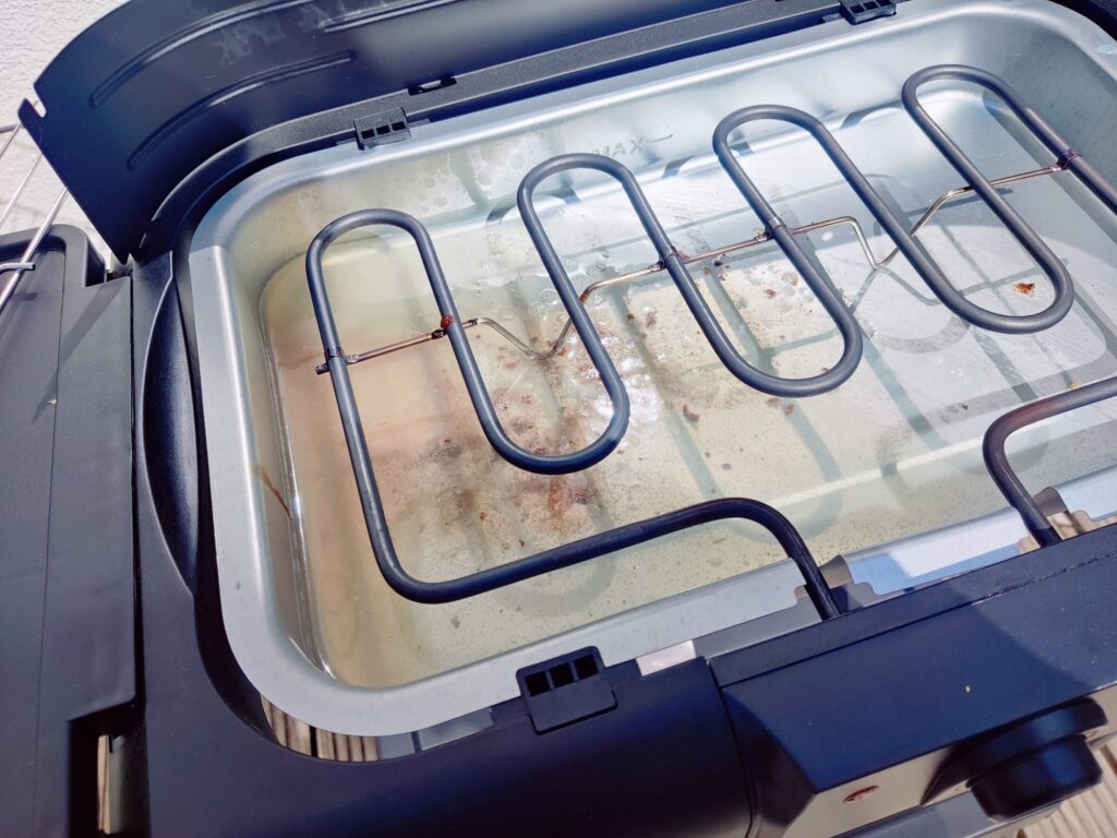 TZS First Austria FA-5350-3 Elektrogrill Fettauffangschale nach dem Test