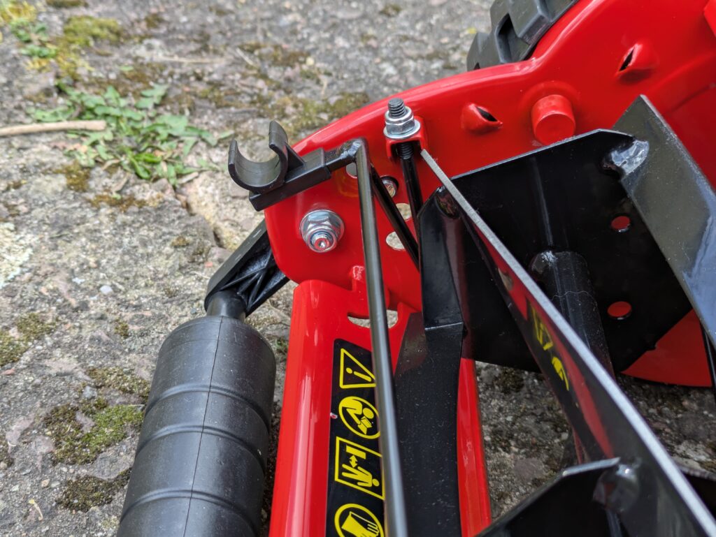 COSTWAY SF6533DE Spindelmäher Schnitthöheneinstellung