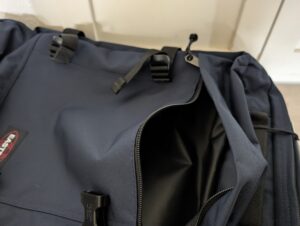 EASTPAK TRANVERZ S Koffer Außenfach