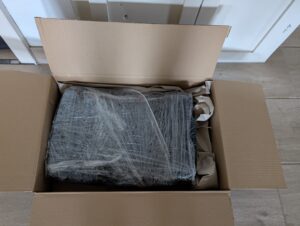 EASTPAK TRANVERZ S Koffer Verpackung geöffnet