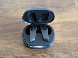 Edifier NeoBuds Planar In-Ear-Kopfhörer im Ladecase