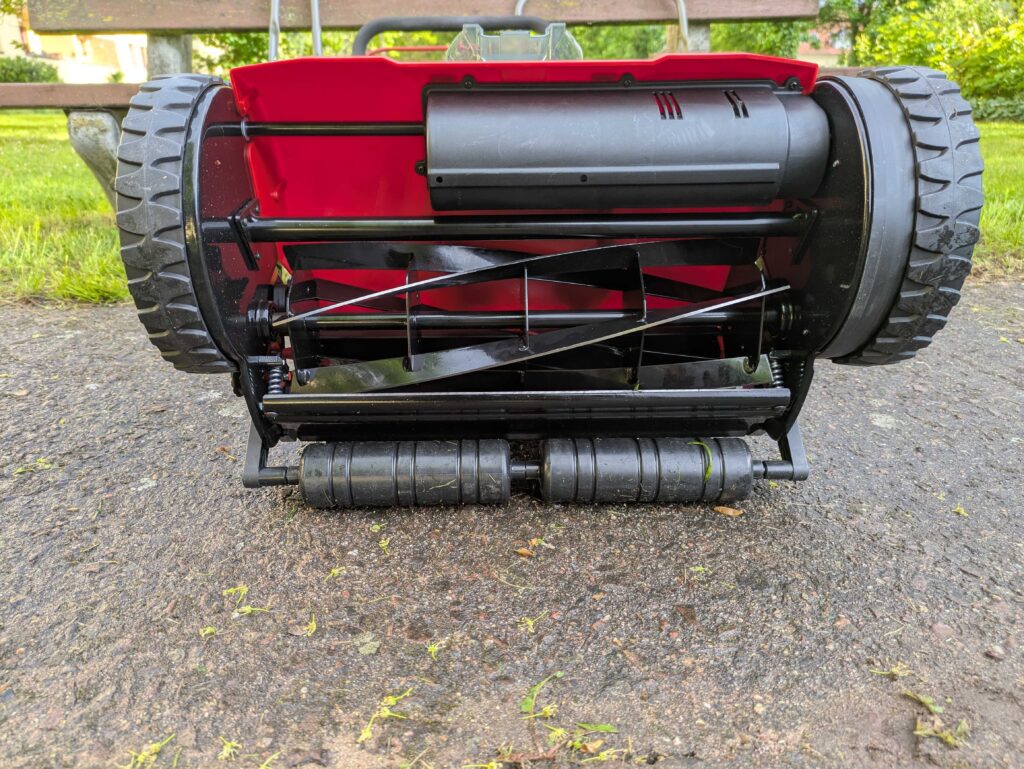 Einhell GE-HM 1838 Spindelmäher von unten