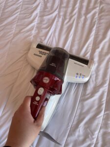 Hoover Ultra Vortex auf der Matratze