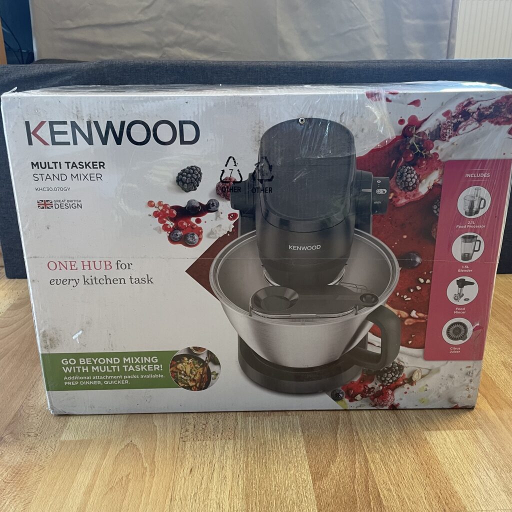 Kenwood Multi Tasker Küchenmaschine Karton