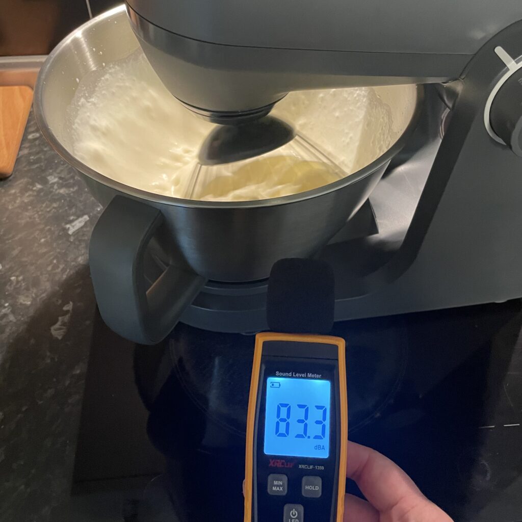 Kenwood Multi Tasker Küchenmaschine Lautstärke