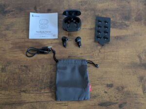Lieferumfang der Edifier NeoBuds Planar In-Ear-Kopfhörer