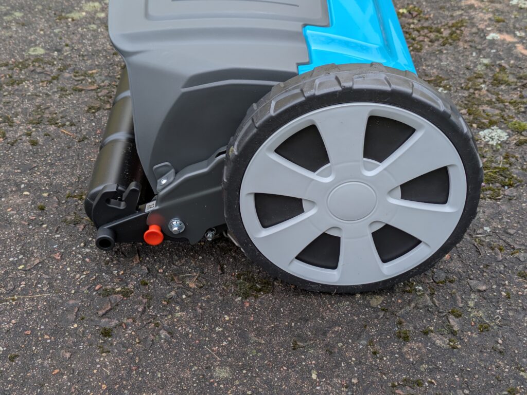 Rad des Gardena Comfort 400 C Spindelmähers